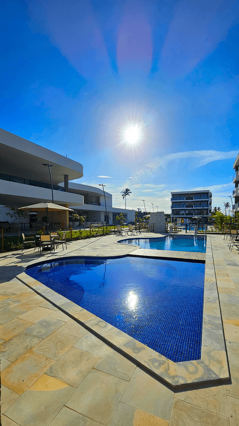Apartamento frente piscina no Makia em Muro Alto